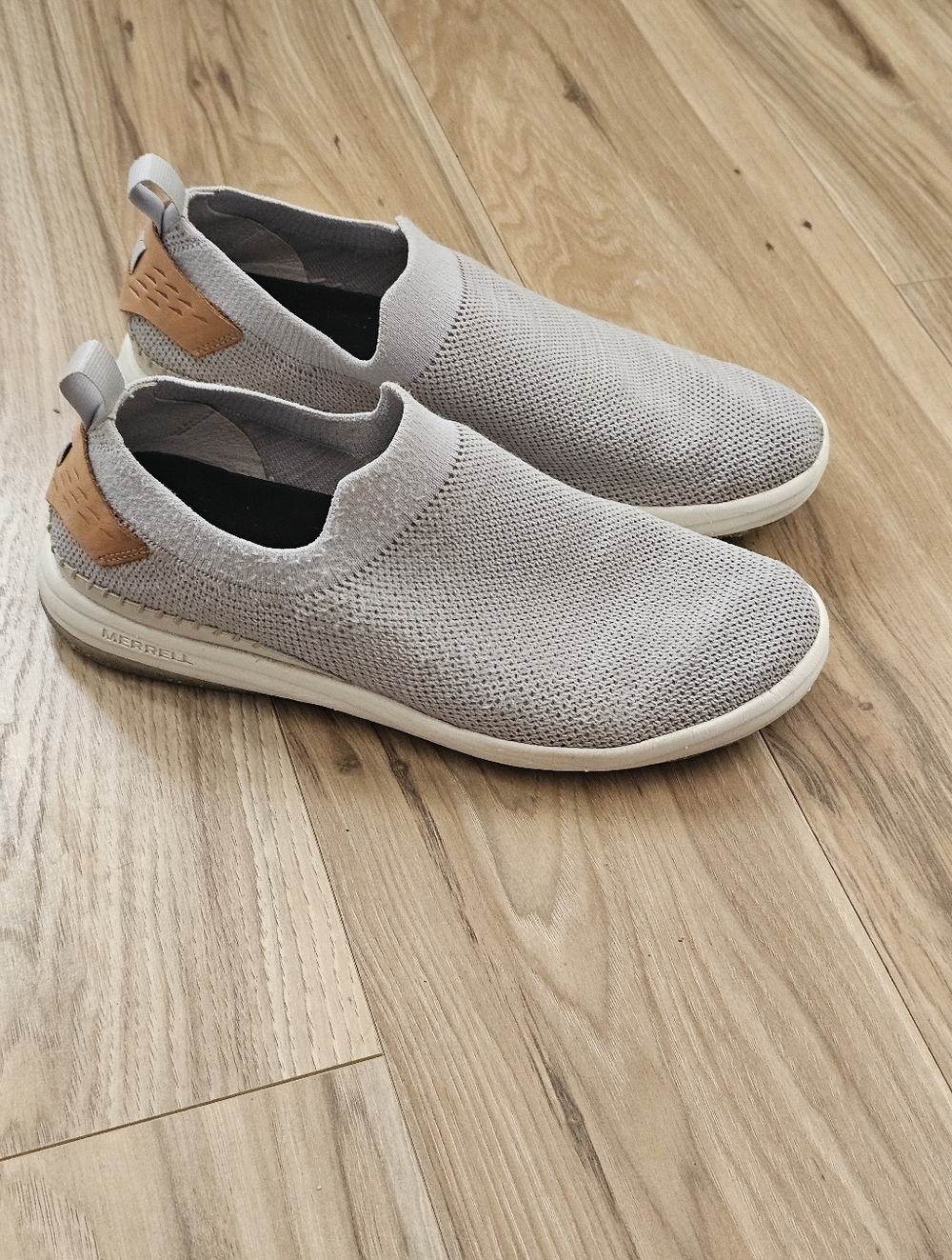 Merrell Gridway Croc Glacier Sneakers Gray Womena Size 8  Slip-On Shoea